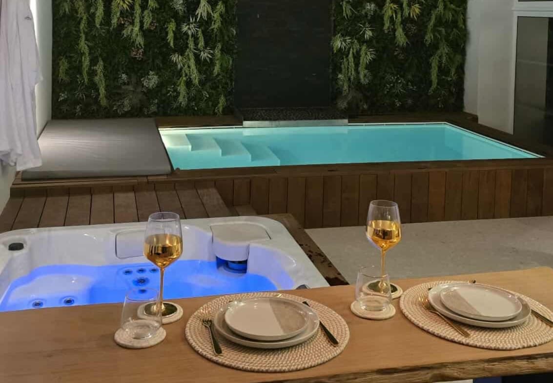 Piscine du Domaine de Donstiennes